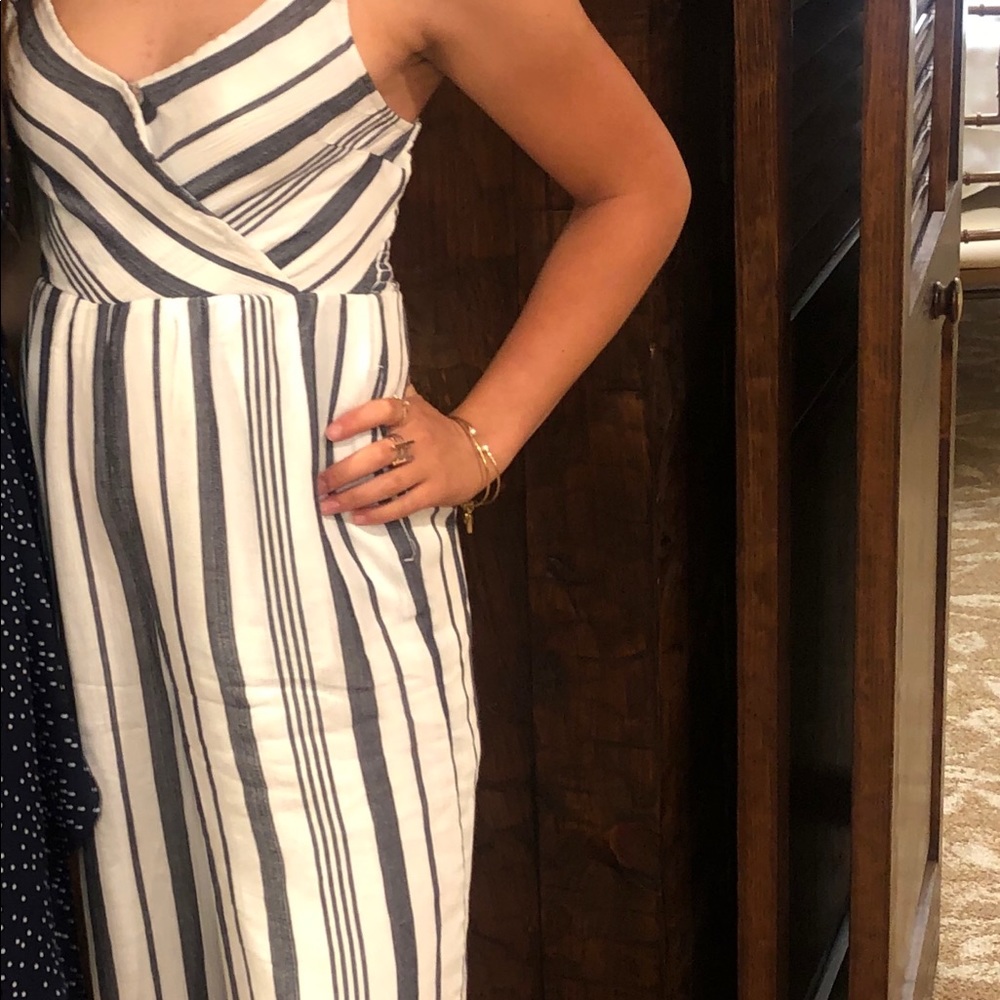 American Eagle jumpsuit! - Picture 2 of 4